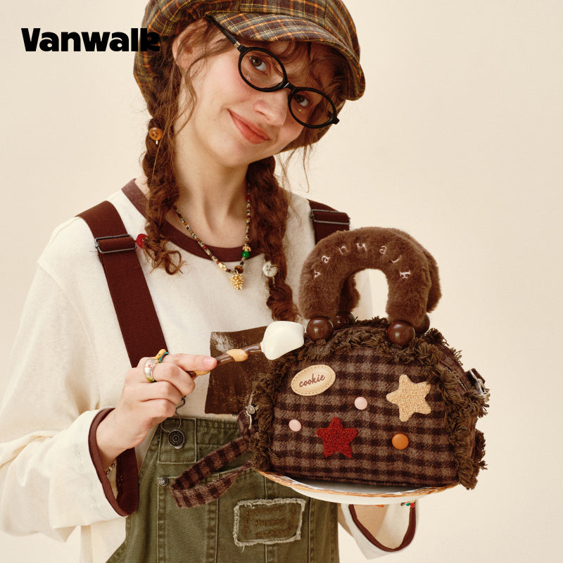 กระเป๋าสะพายไหล่ต้นฉบับ VANWALK Pinecone Tribe Series รุ่น V2992