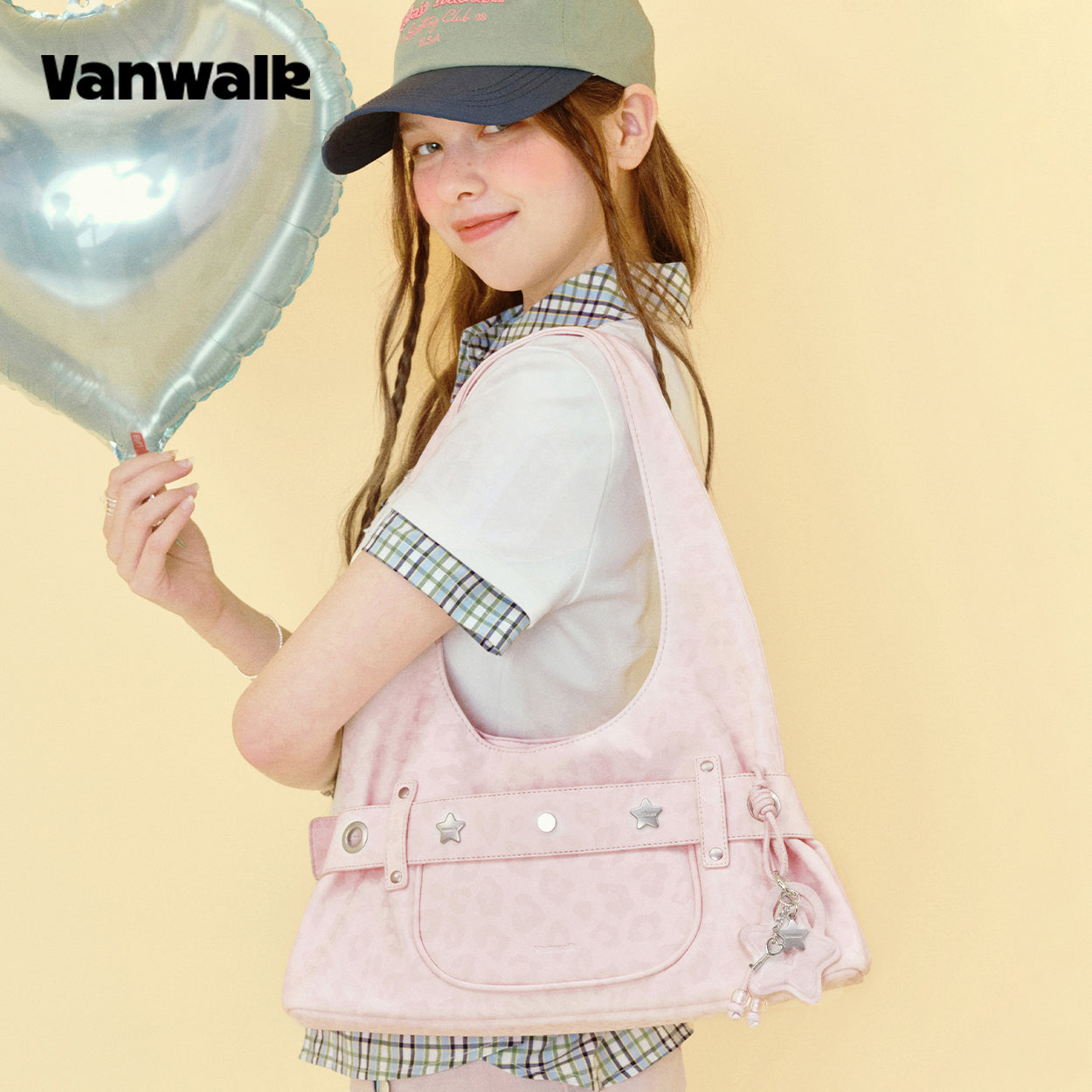 กระเป๋าสะพายไหล่ขนาดเล็ก VANWALK รุ่น Gulugulu Series Original Star ลายรูดาว ทำจากหนัง PU รุ่น V3051