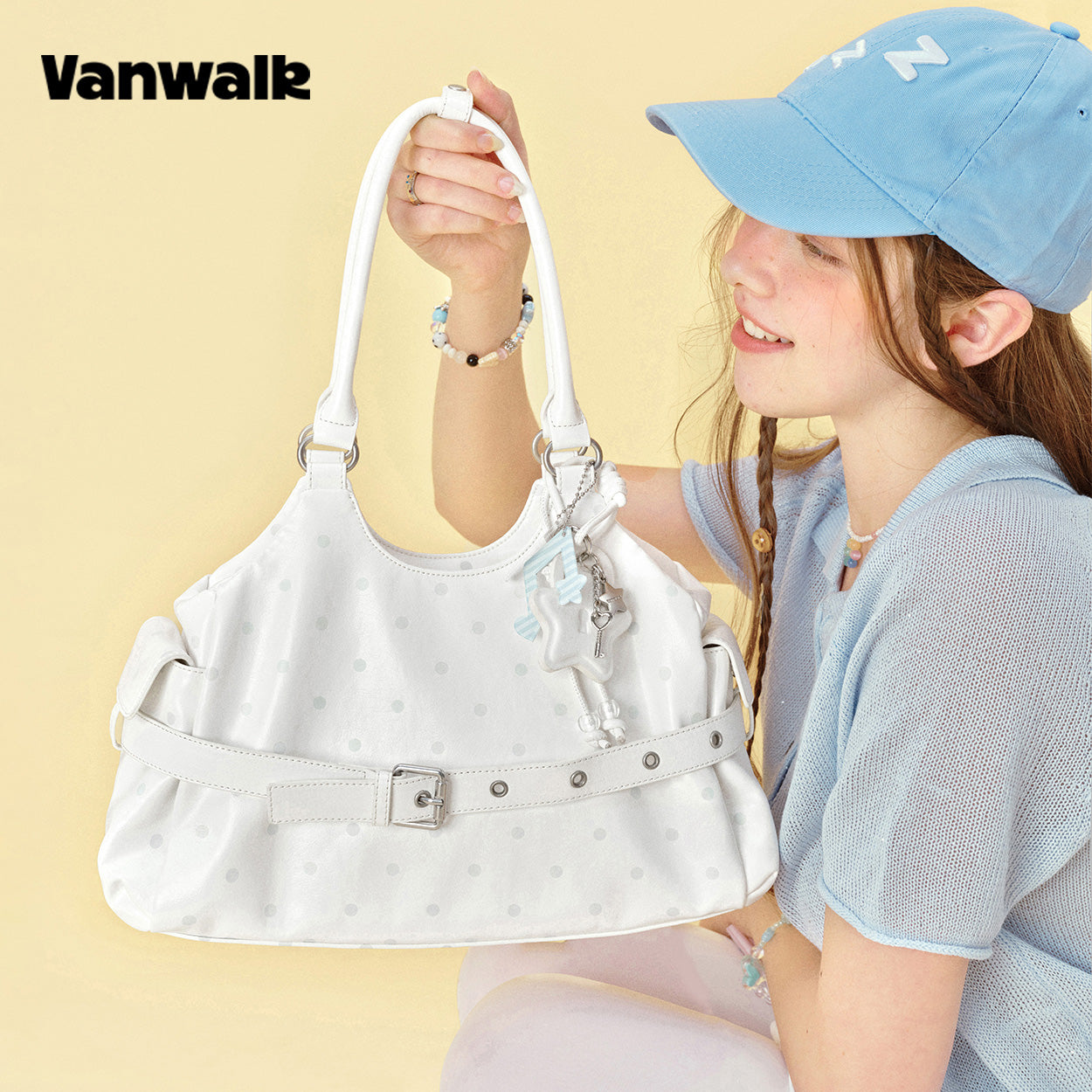 VANWALK グルグルシリーズ ショルダーバッグ V2984